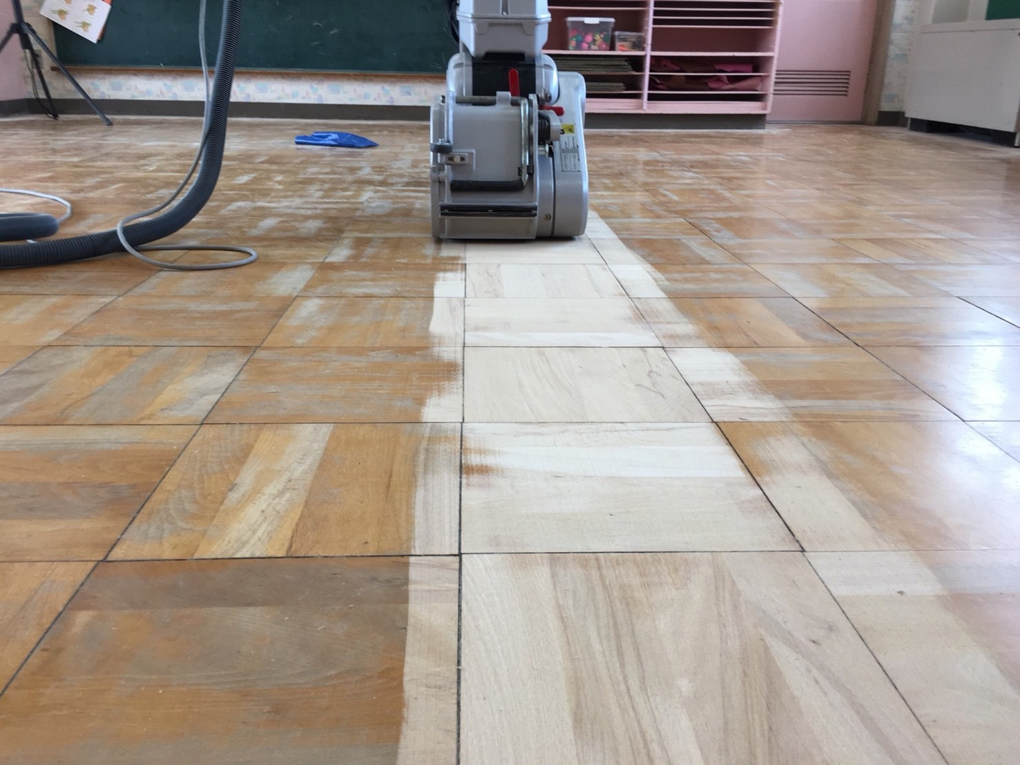 フローリング剥離　床リノベ