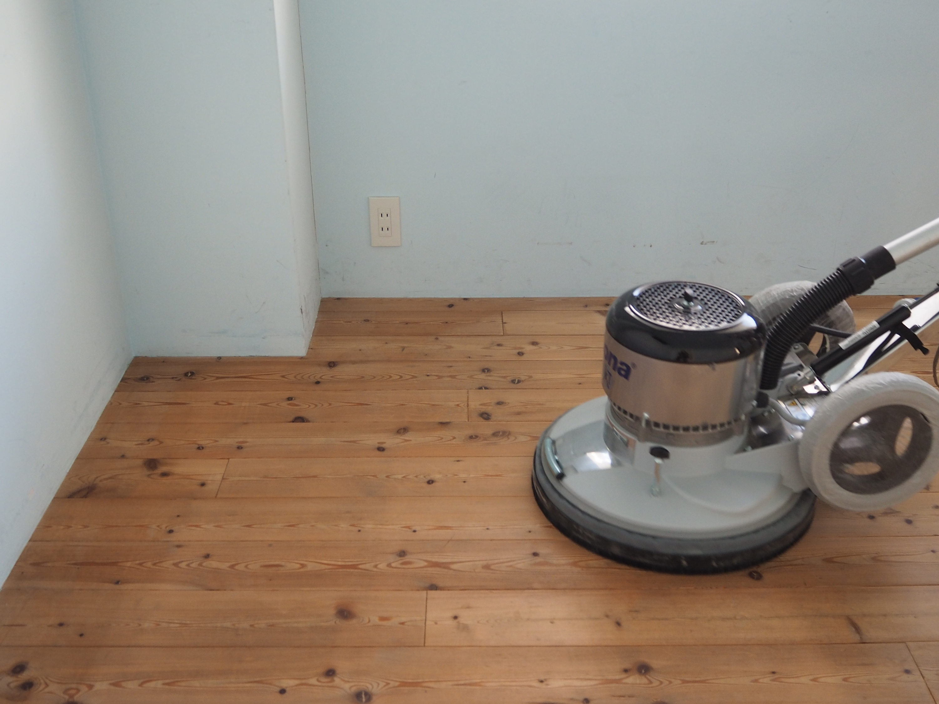 リコート　床リノベ